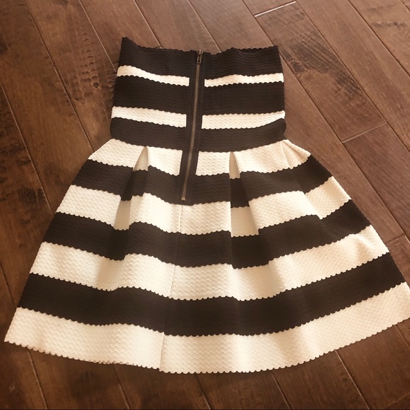 Strapless bandage dress black and cream - Picture 5 of 9